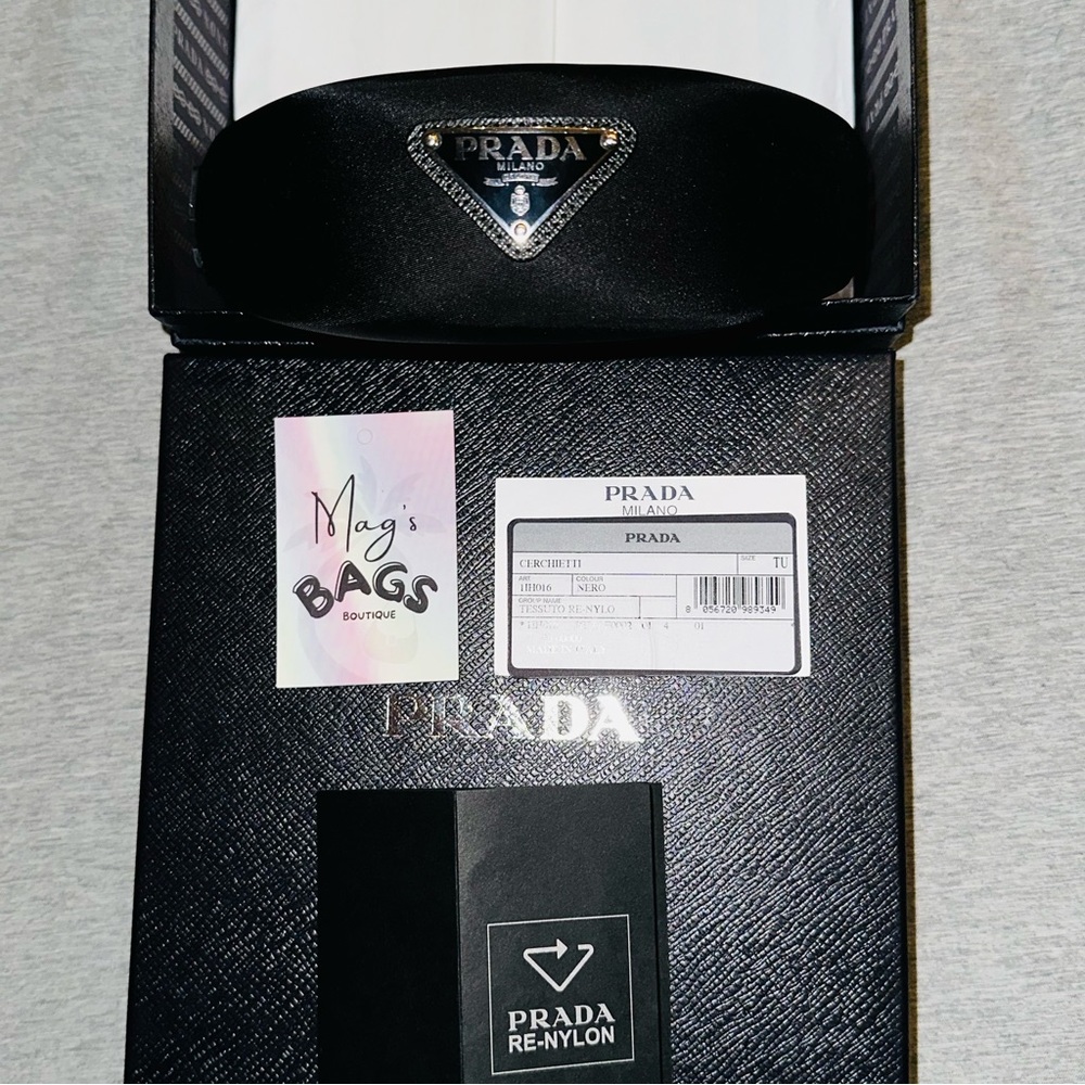 Prada: Re-Nylon Logo 2021 Black Oversized Puffy Headband (NWT) - Picture 4 of 16